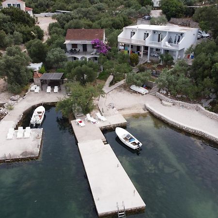 Apartments By The Sea Zuronja, Peljesac - 10137 Brijesta Esterno foto