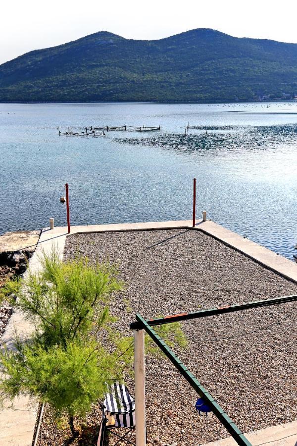 Apartments By The Sea Zuronja, Peljesac - 10137 Brijesta Esterno foto