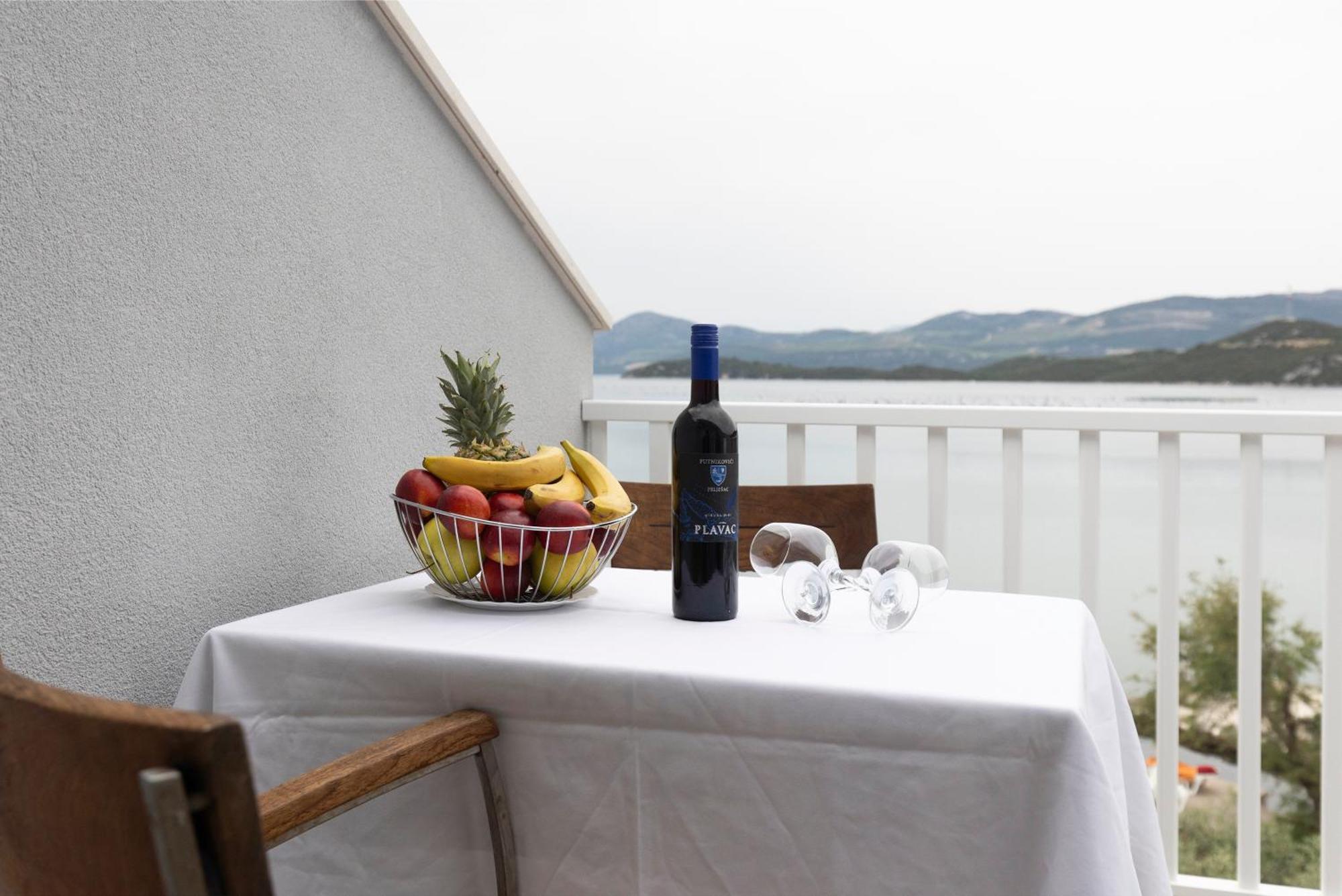 Apartments By The Sea Zuronja, Peljesac - 10137 Brijesta Esterno foto