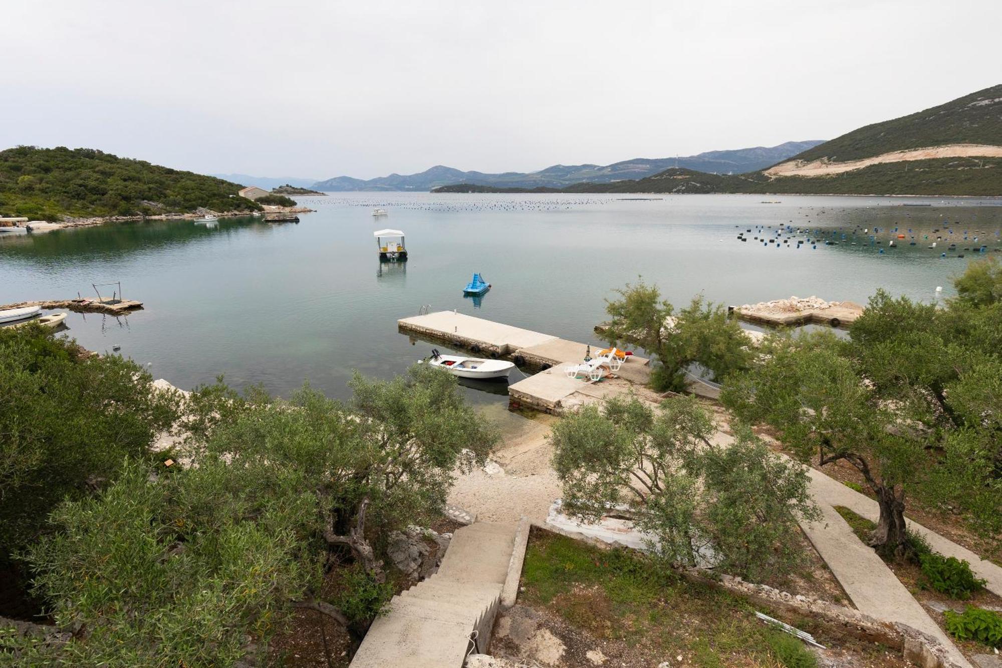 Apartments By The Sea Zuronja, Peljesac - 10137 Brijesta Esterno foto